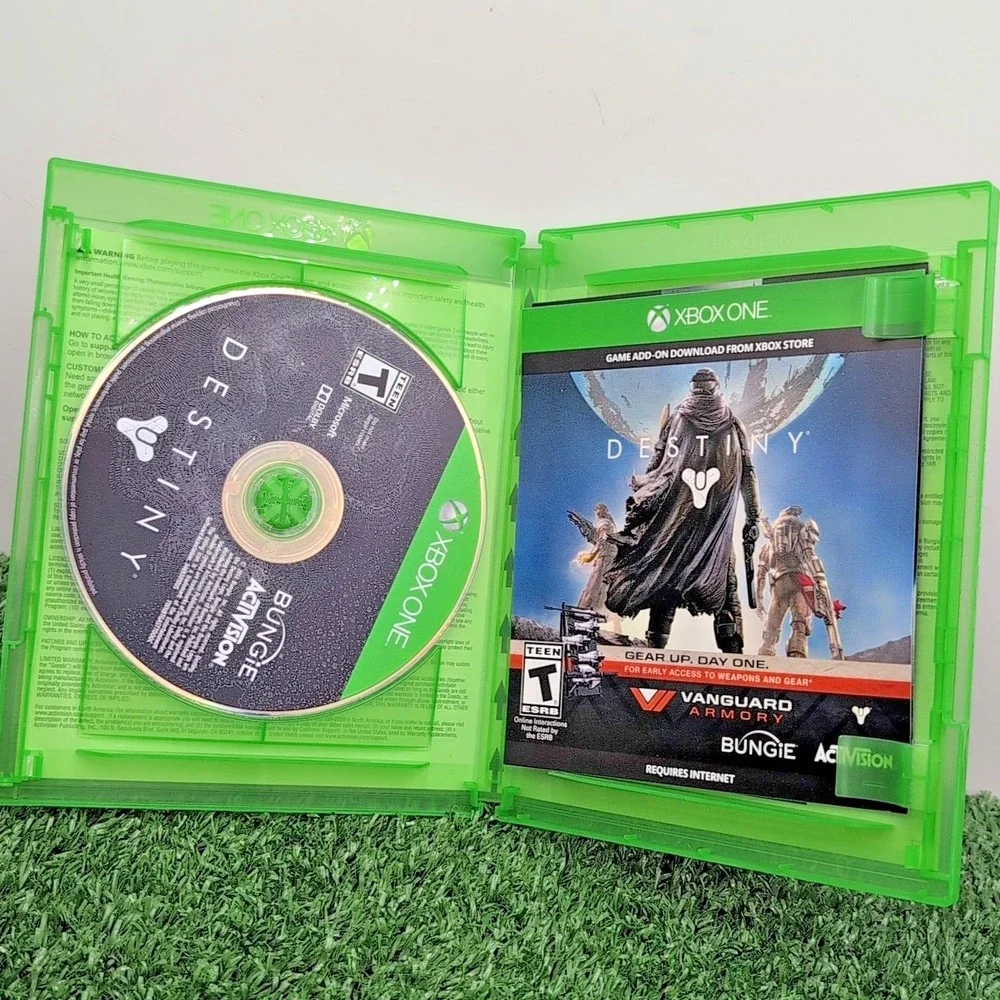 Destiny Video Game Microsoft Xbox One, 2014 Complete and‎ Tested